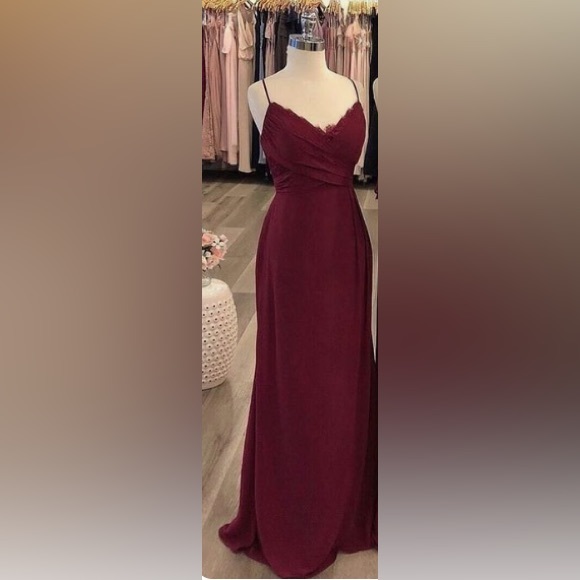 5652 by Hayley Paige Occasions, size 10 main image 1